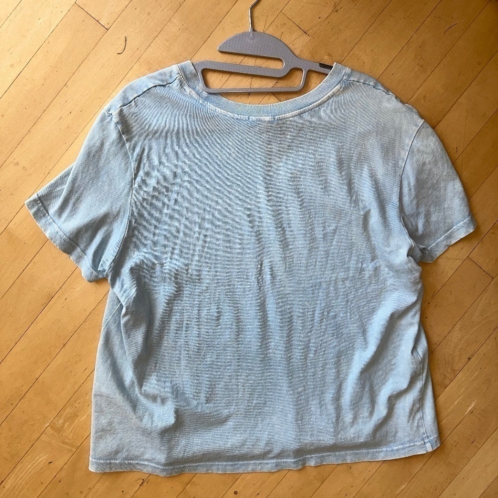 Rails The Classic Crew neck acid wash tee, Large. CB2117 - Picture 6 of 7